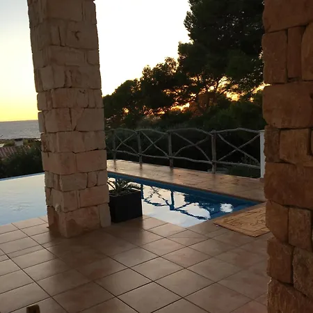 Beautiful With Sea Views Sant Lluis