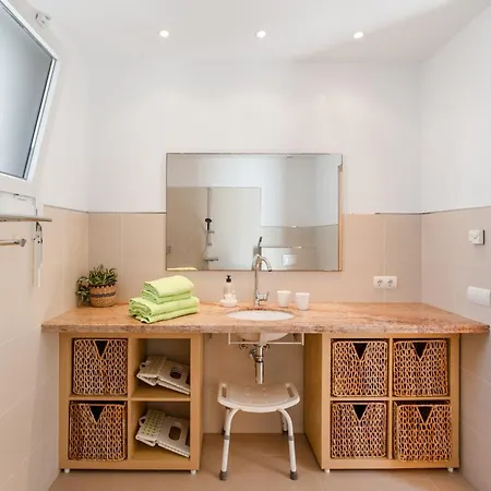 Beautiful With Sea Views Sant Lluis
