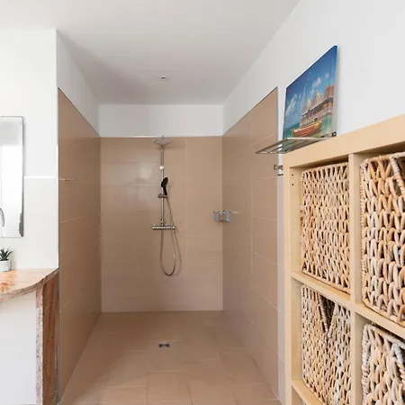 Beautiful With Sea Views *